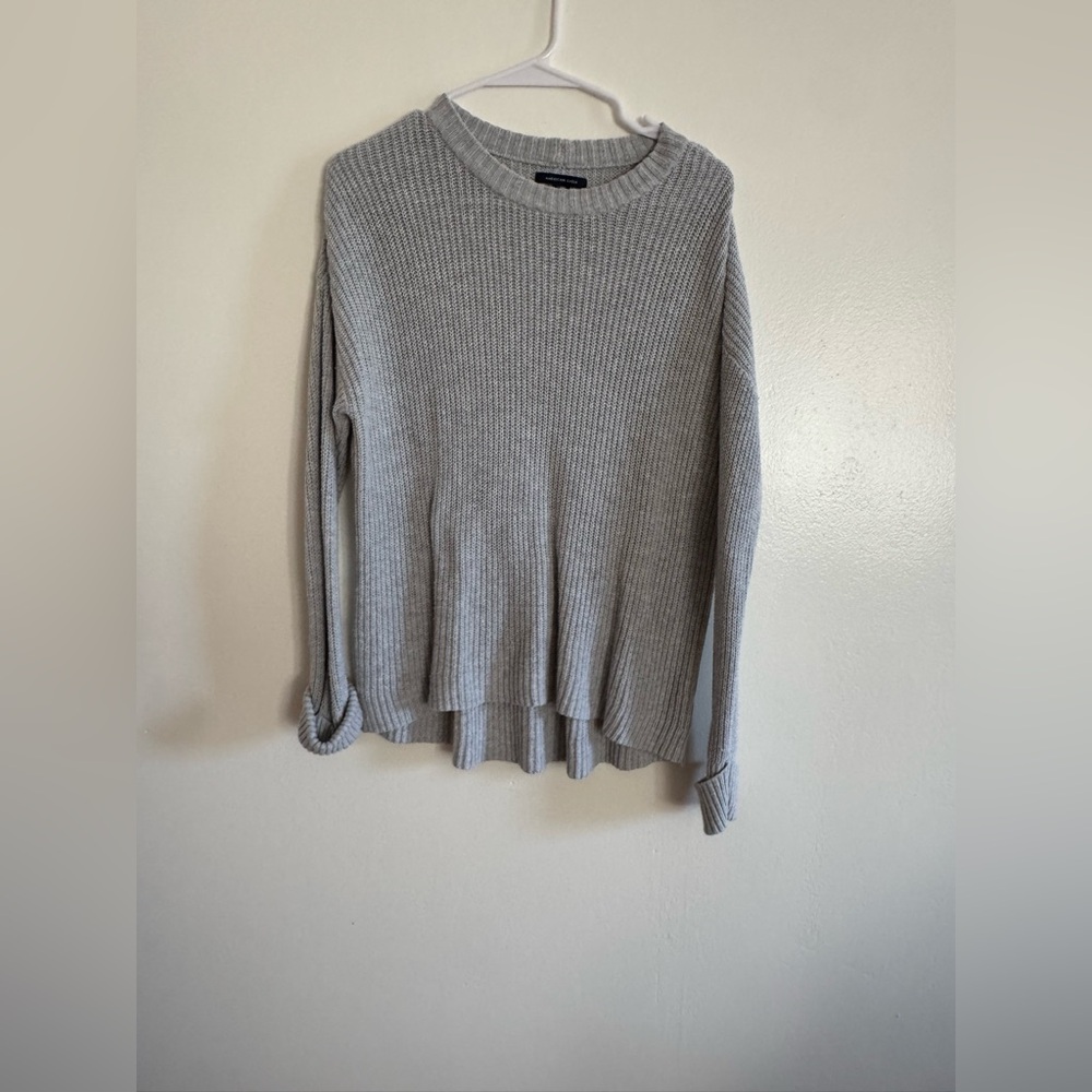 American Eagle Outfitters Light Gray Ribbed Knit Sweater